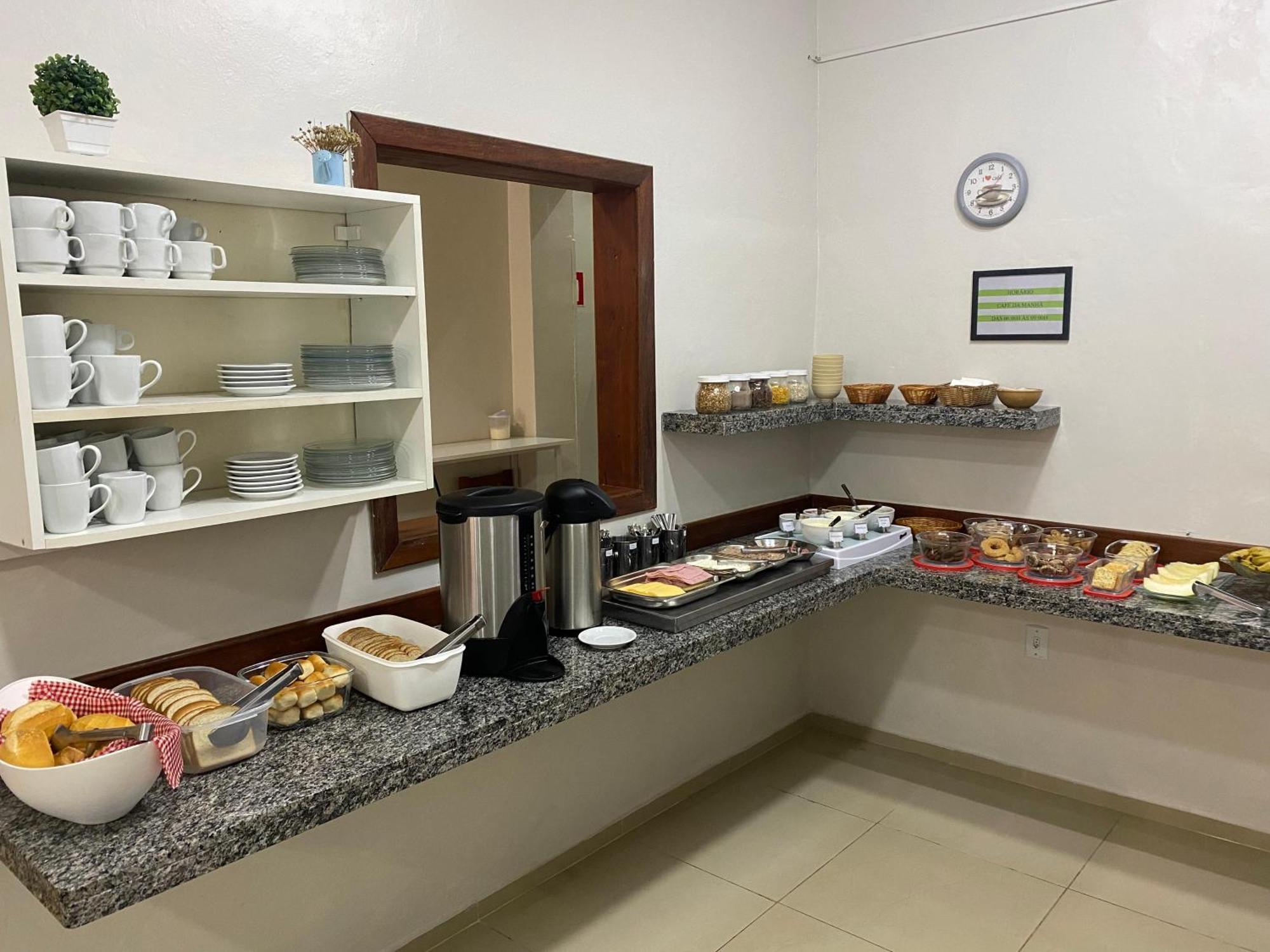 פורטו אלגרה Hotel Tres Passos - Prox Ao Aeroporto E Rodoviaria מראה חיצוני תמונה